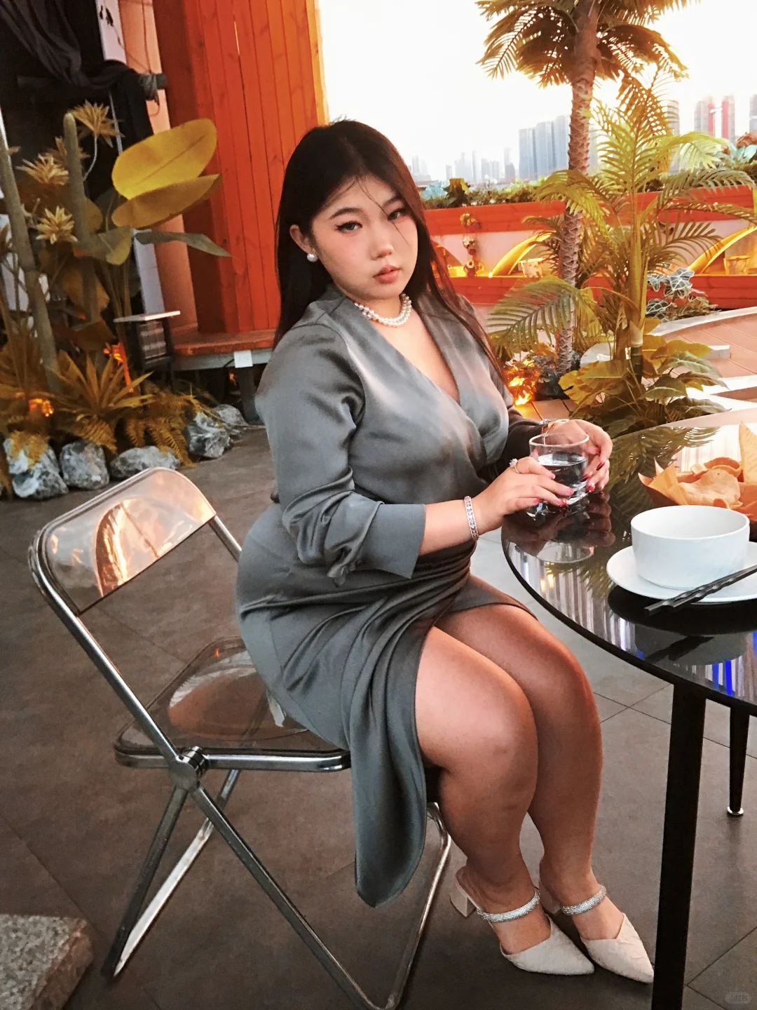 风好大呀，天气渐转凉了