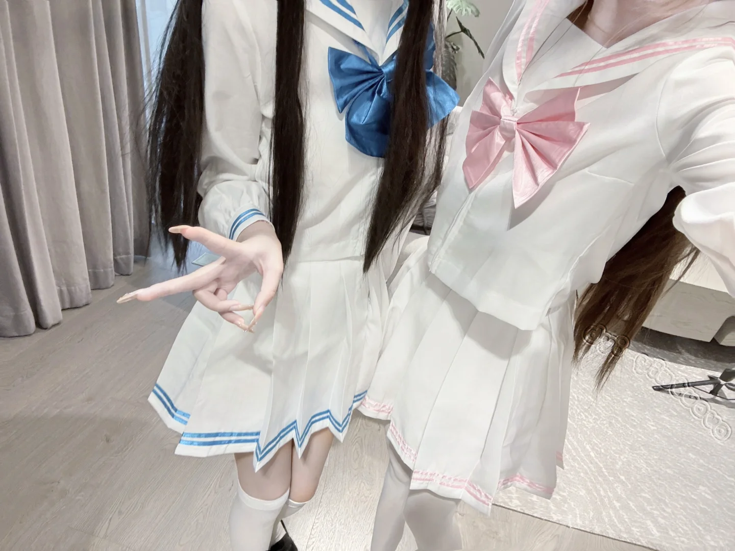 我们双子这么萌你不炸了吗