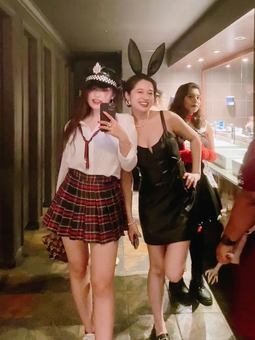 “短发更像兔子了呢” ‍♀️