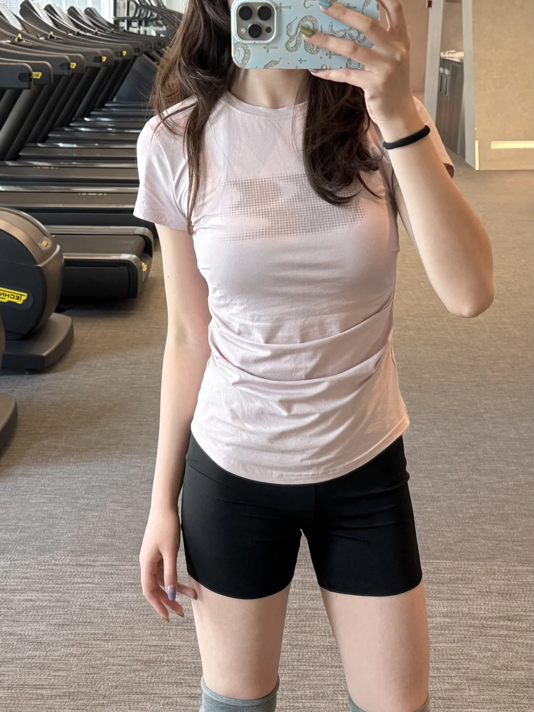  不骗人！ 冰感T恤真的超舒服，运动闭眼入