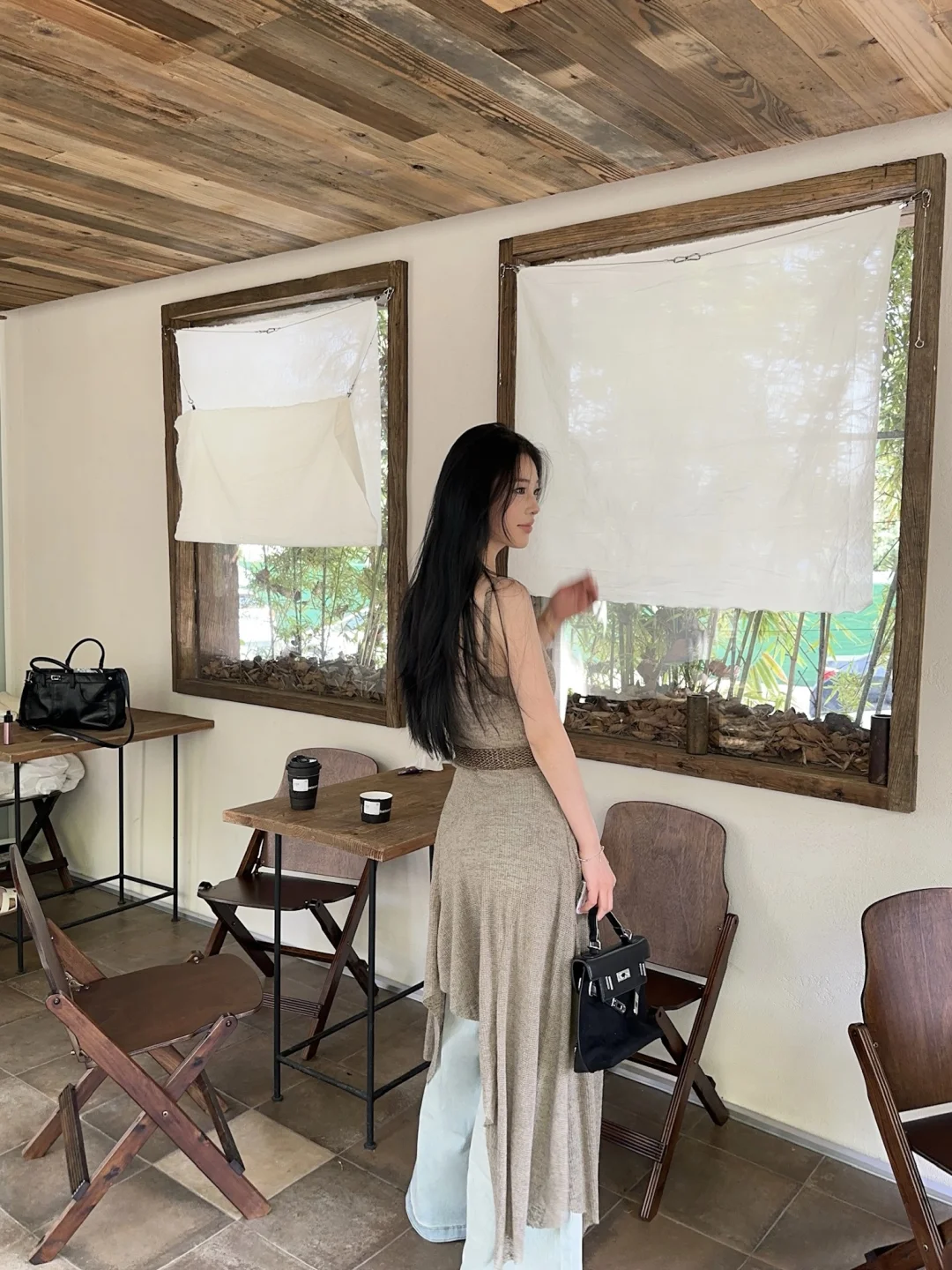 超绝松驰感的淡人穿搭自然系草木色