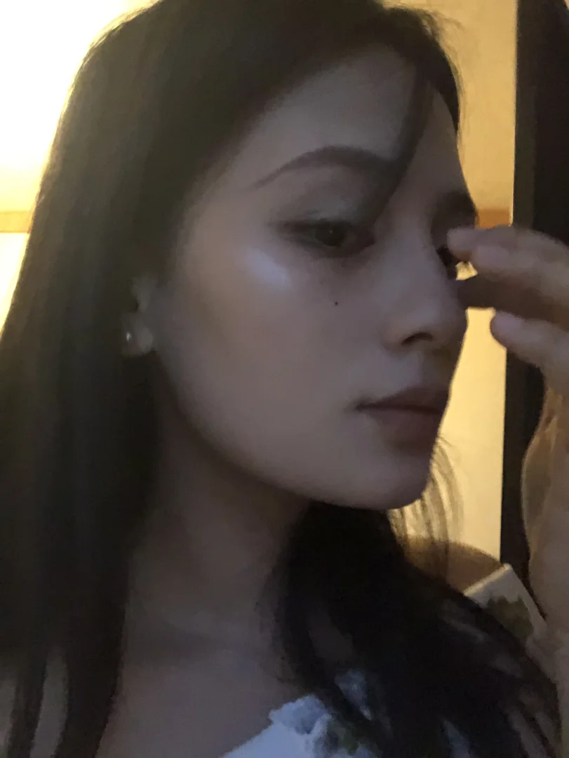 傍晚会提升人的五官精致度