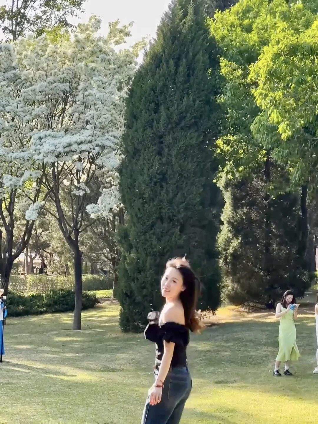 被流苏治愈的初夏午后 是风动 是心动