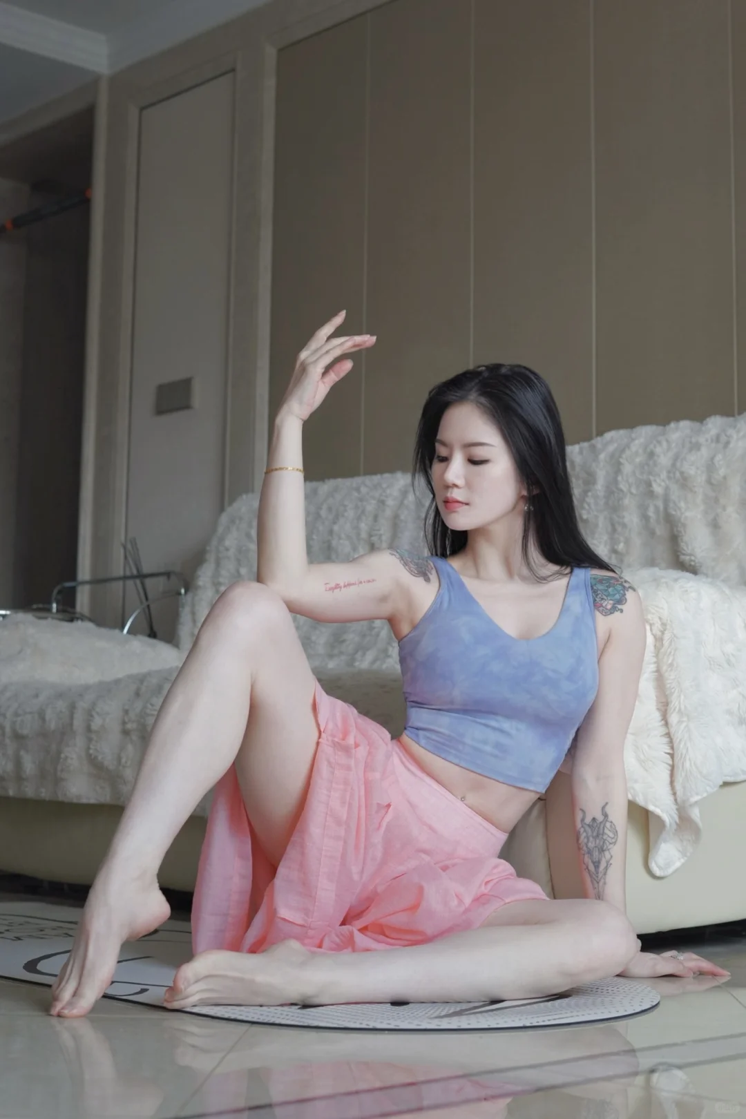 瑜伽｜脊柱有山水要流淌，身体有它的道场。