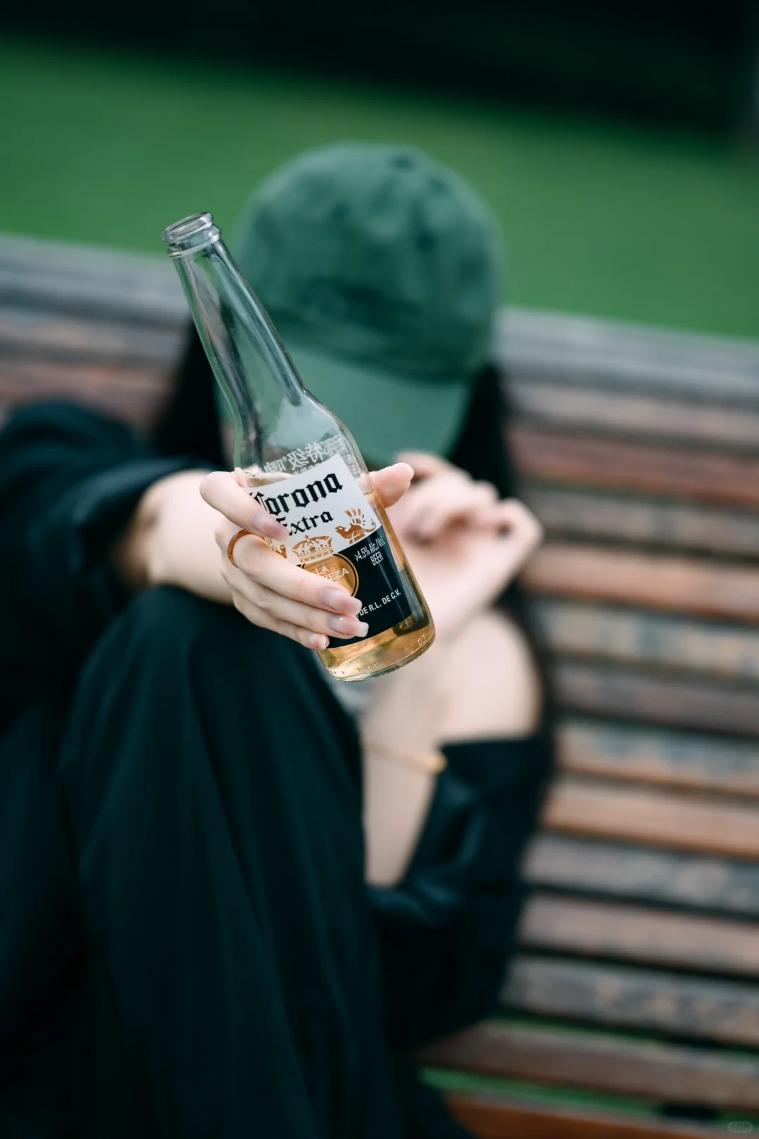 夏天去公园可以试试这样来拍｜拍照姿势分享