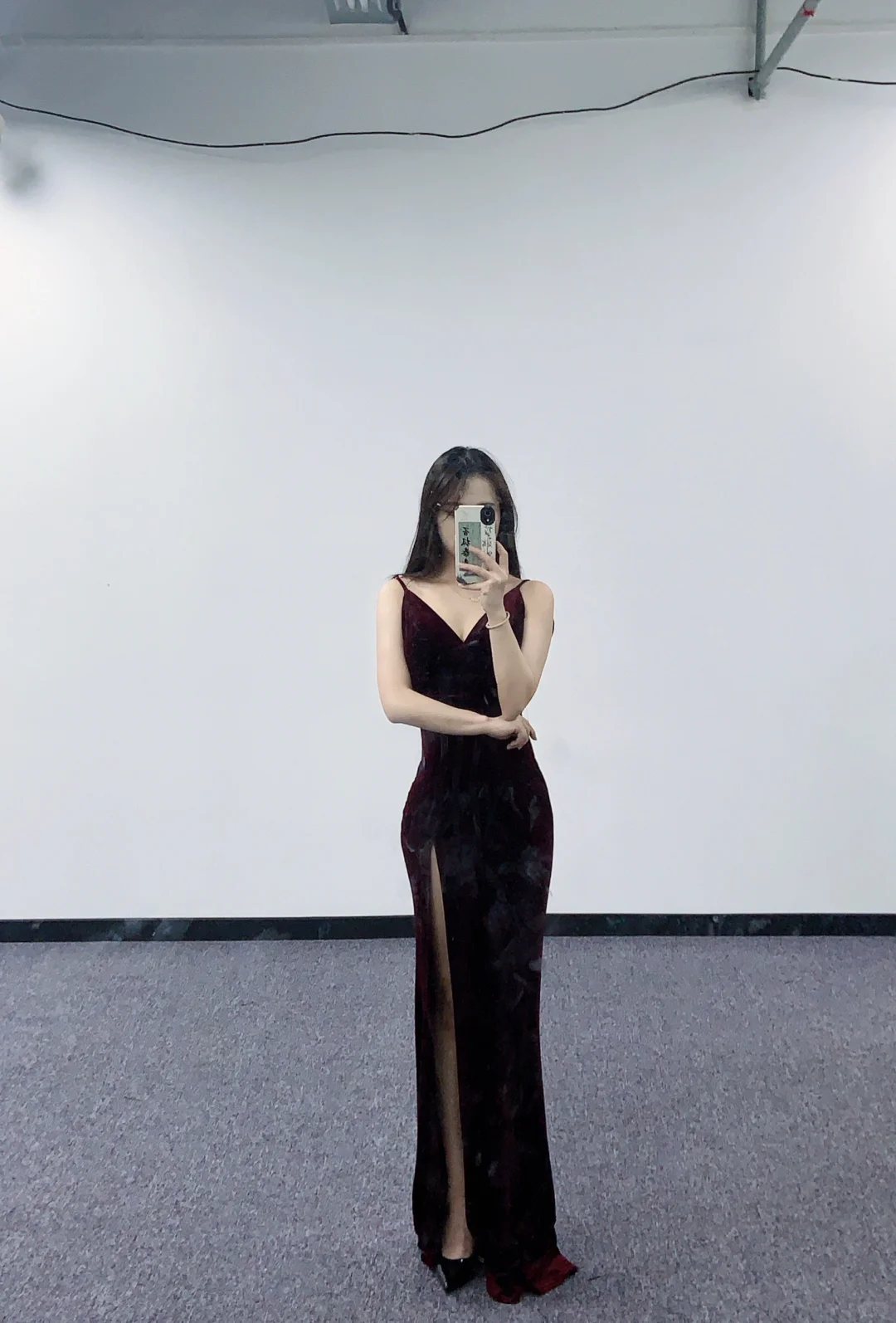 礼服展示 一天500～700💰对化妆品不过敏的来