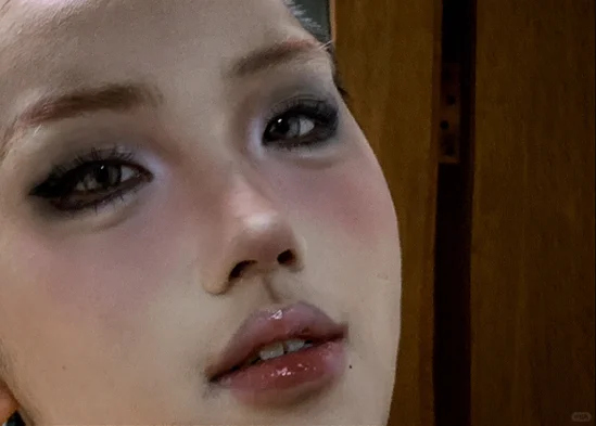 从长发及腰到寸头反光｜不被定义的女生超帅