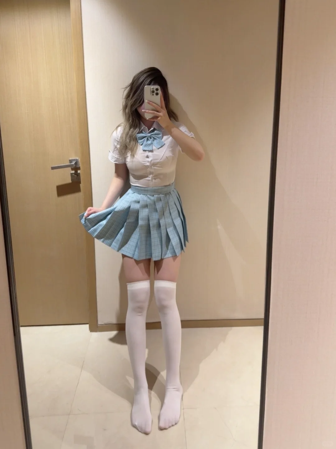 是谁说肉腿的女孩子就不能穿JK了？