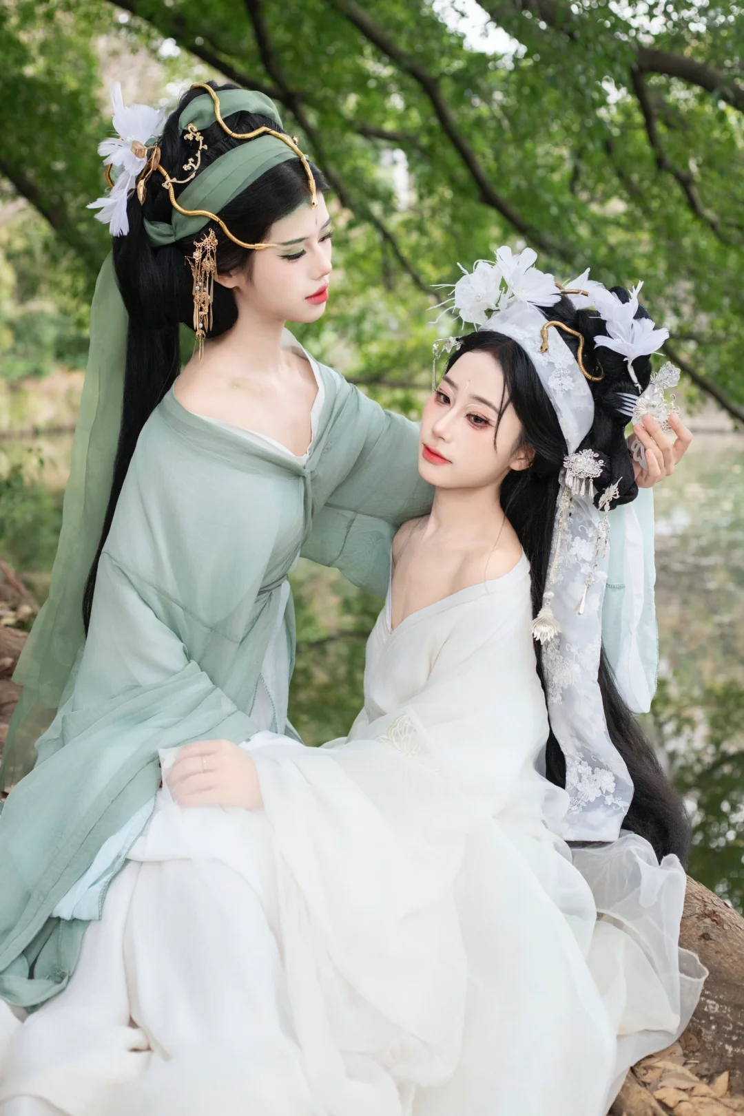 青白蛇汉服闺蜜照~温柔至极~