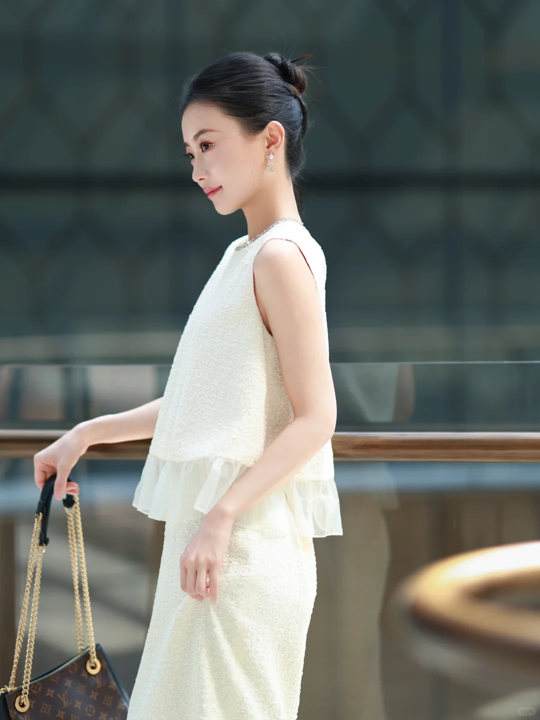 我呢“永远明媚”✨