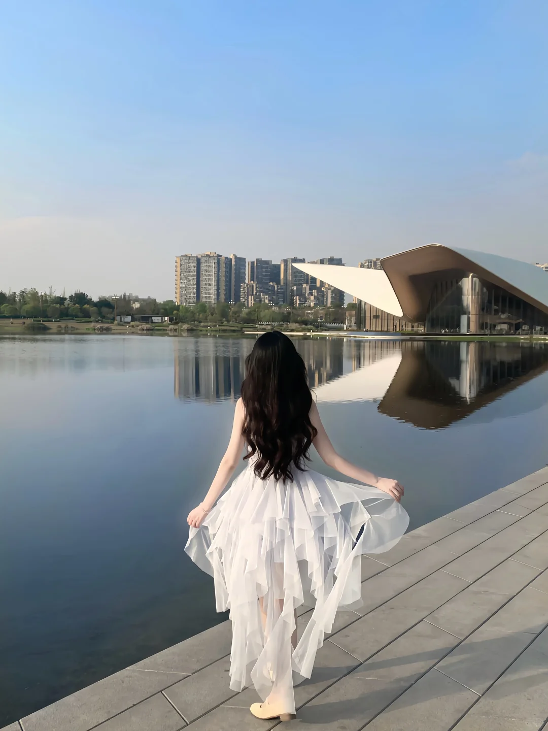万物与我都是自由诗