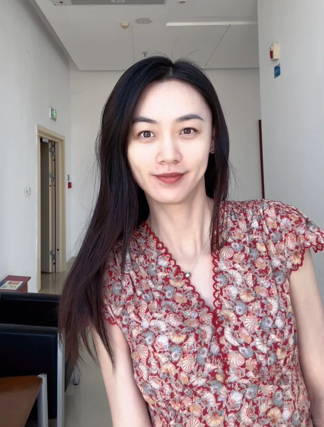 穿搭｜这条碎花裙子好有年代感