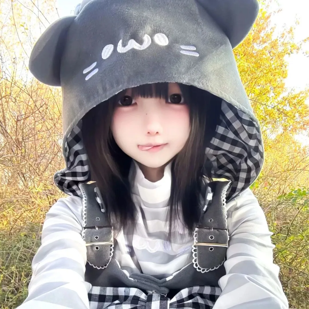 无人问津的港口总是开满鲜花