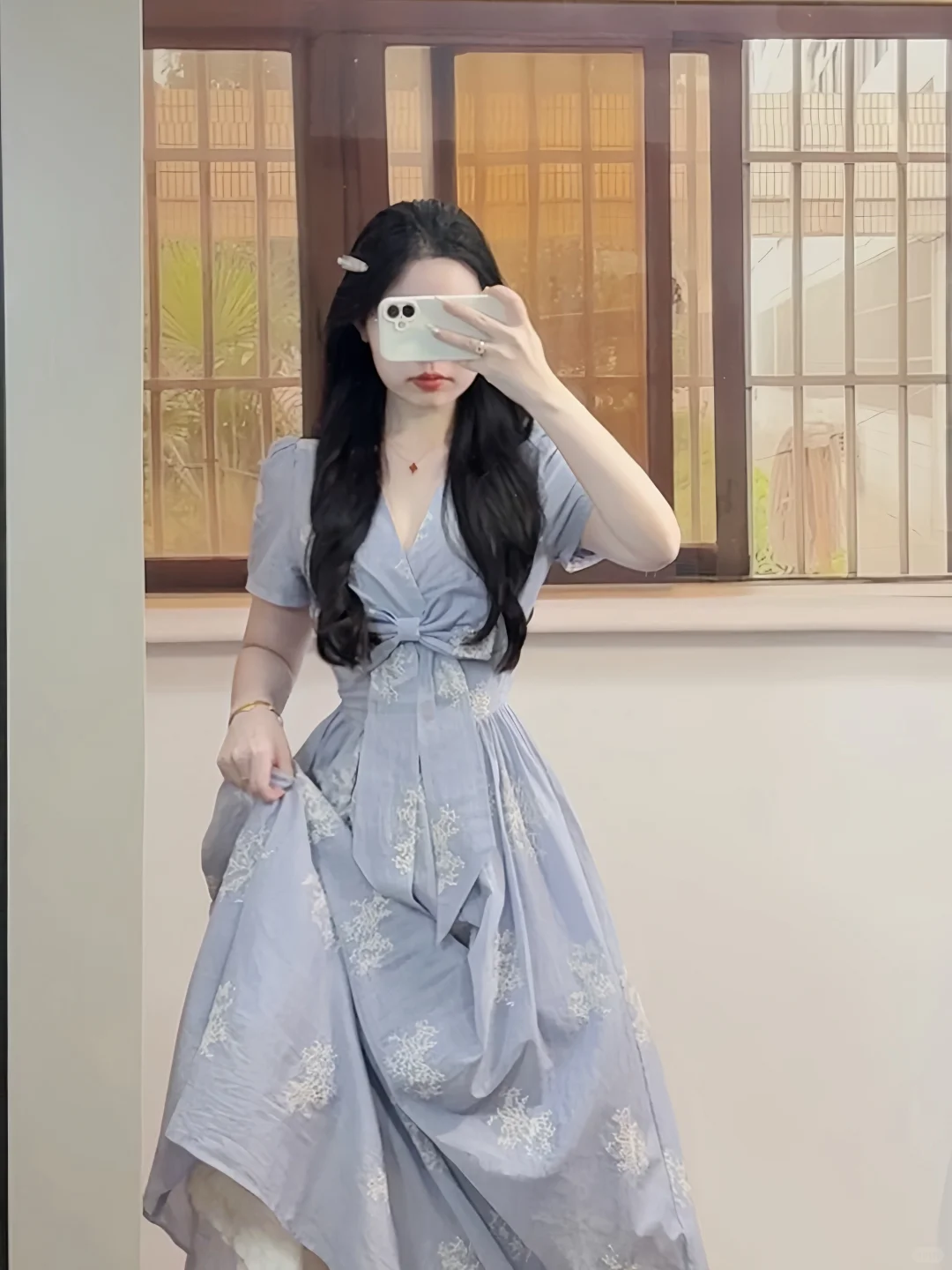 三选一姐妹们！！姐妹们哪个好看呀？！
