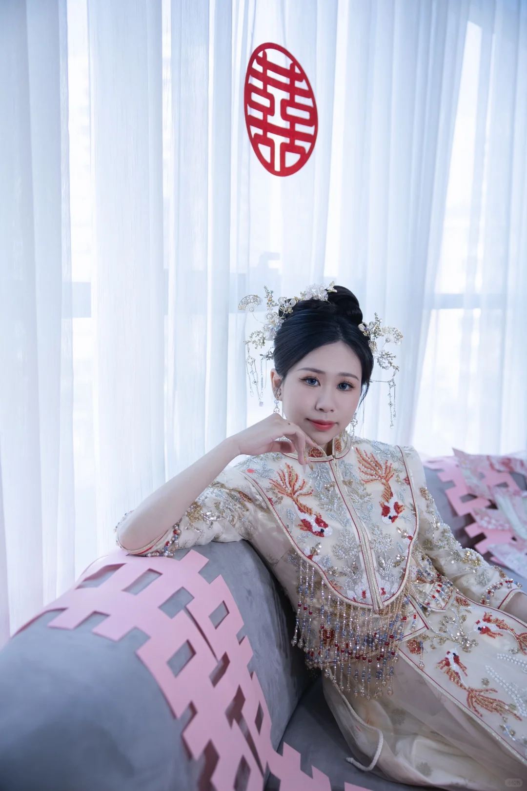 我是大迎，正在拍婚礼的女摄影师
