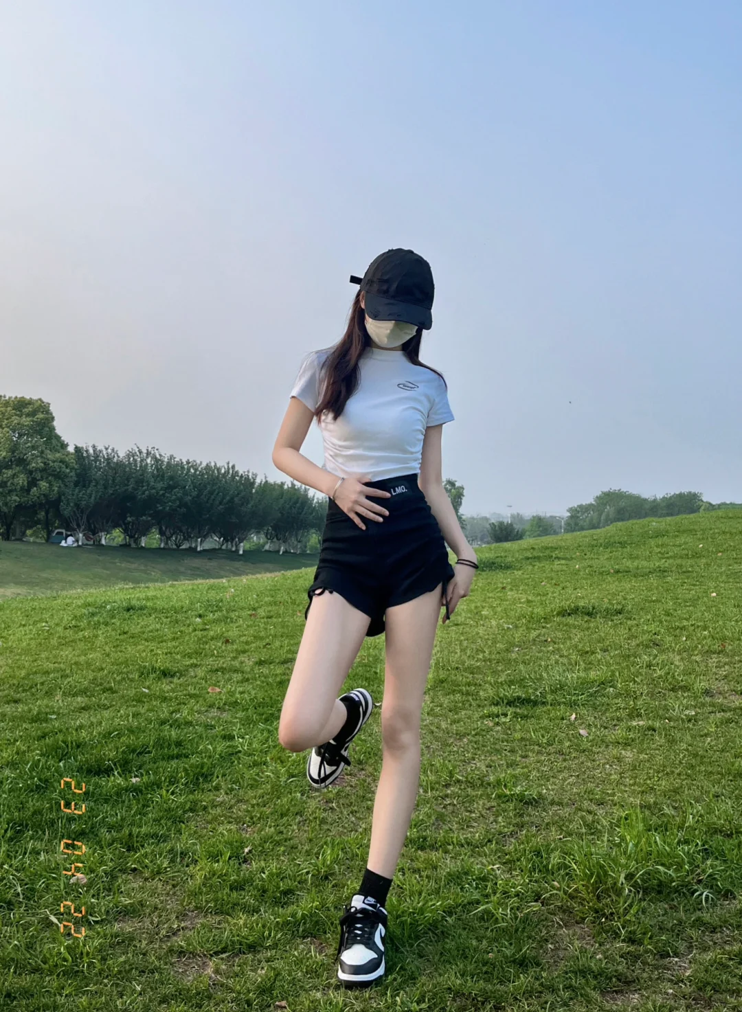 草坪拍照 姐妹们要的全身链接来啦！