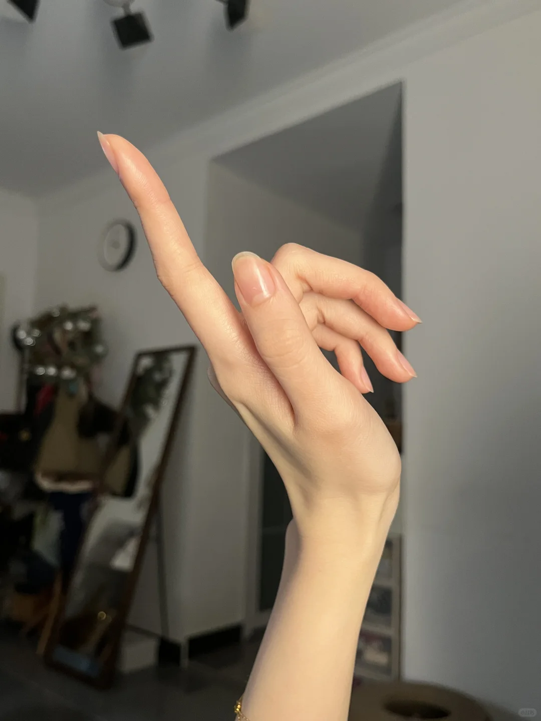 手模 | 扭一扭