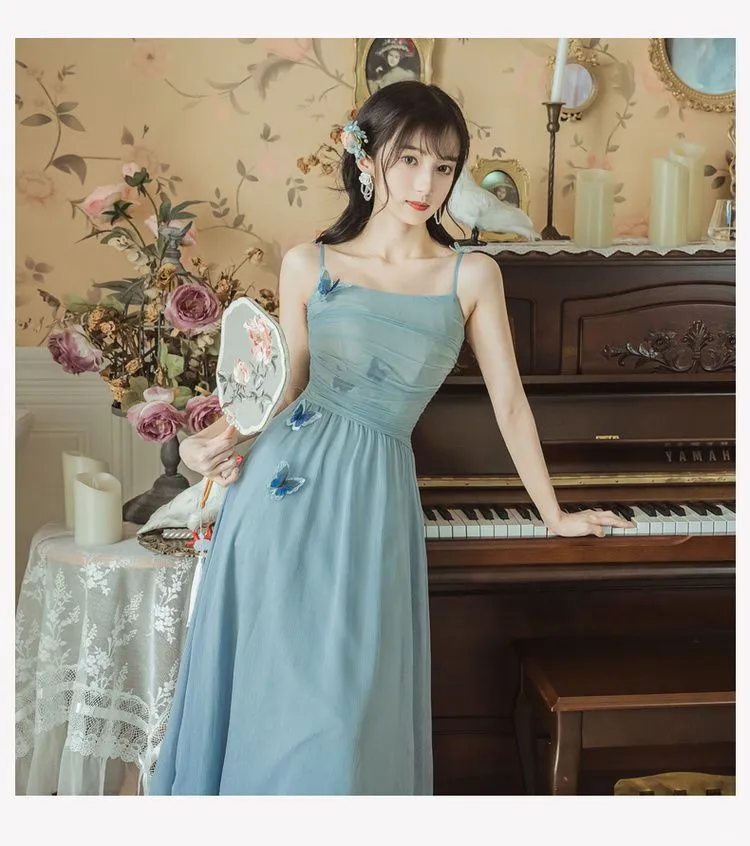 夏日穿搭，完美地展现出你的曲线