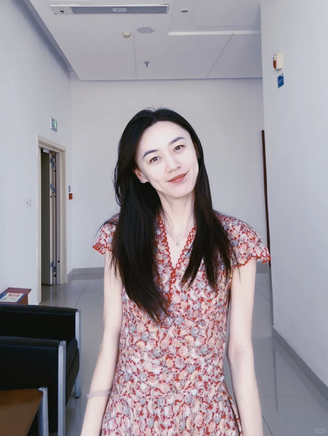 穿搭｜这条碎花裙子好有年代感