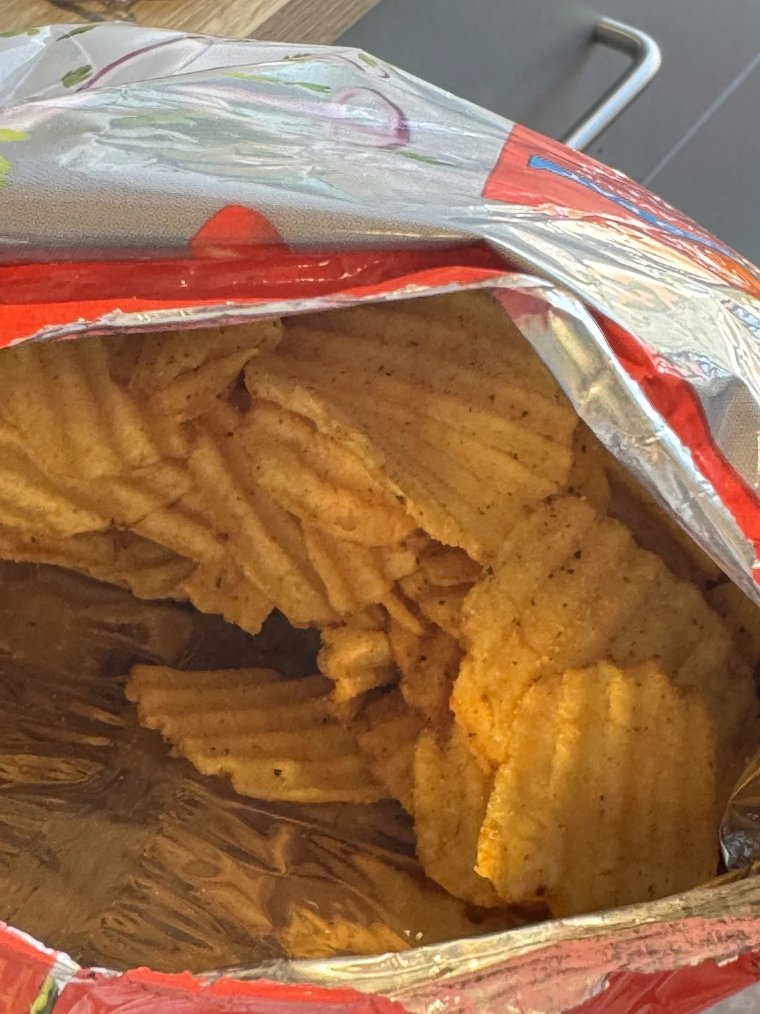 玛莎甜辣薯片我狂推。。。