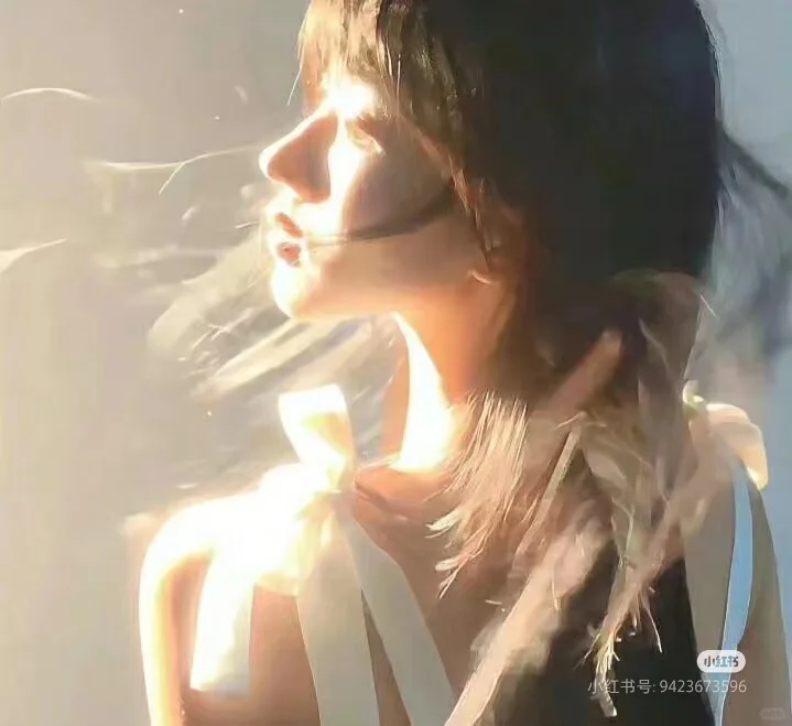 那些具有光感的女头像