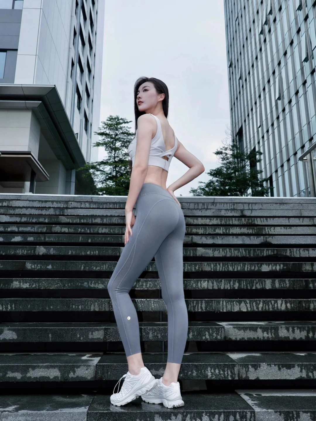 “瑜伽穿搭”，身材匀称，百看不厌