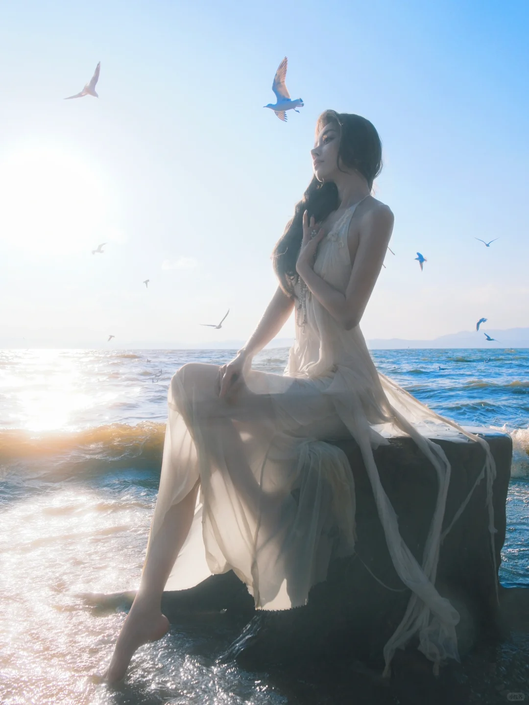 等月亮碎成海 我在心脏汛期等你｜海边拍照