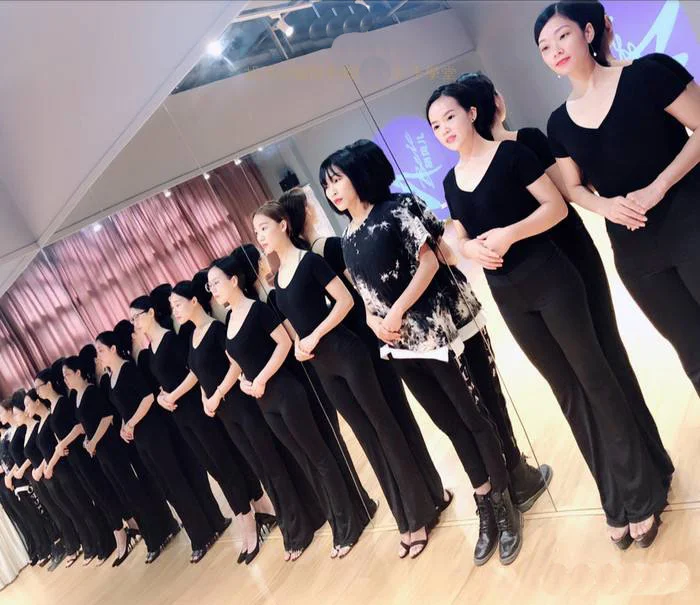 形体礼仪必备莫代尔舞服套装