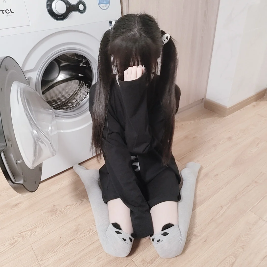 我承认我说话无聊还爱卖点烂萌