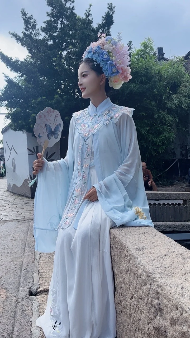 一念簪花，一世无忧，今生戴花，世世漂亮