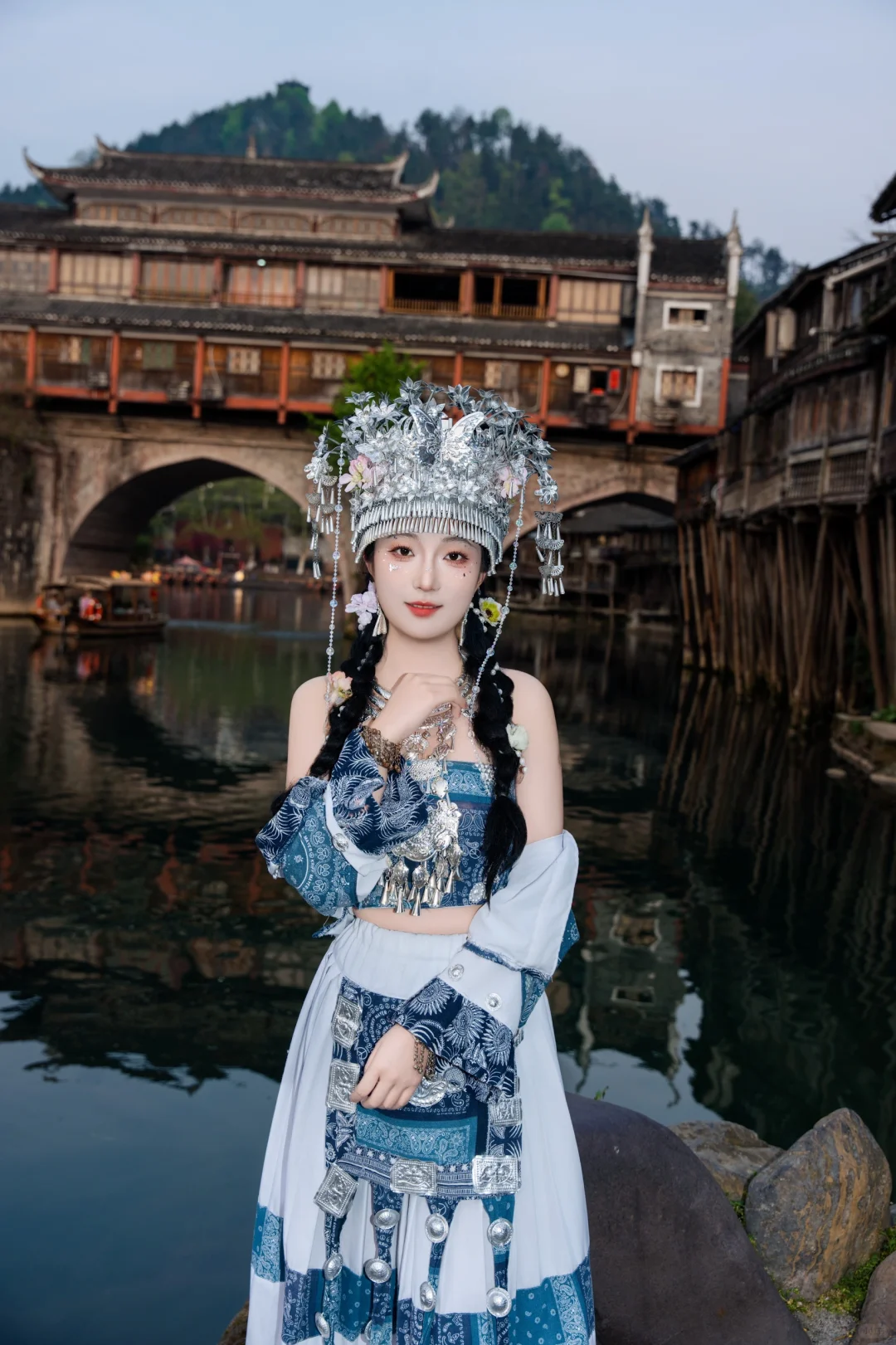 她的民族风情民族服饰打卡