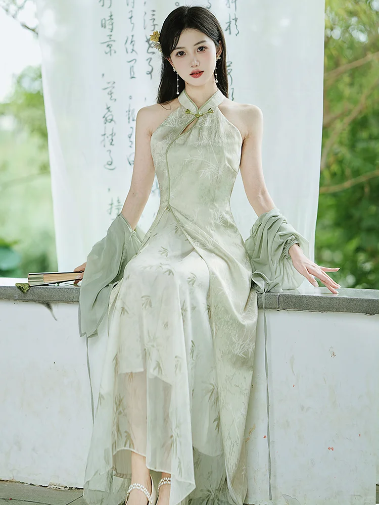 温柔少女风，新中式挂脖旗袍