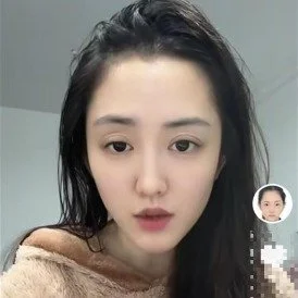 高颜值女通缉犯出狱后当主播，书友们怎么看