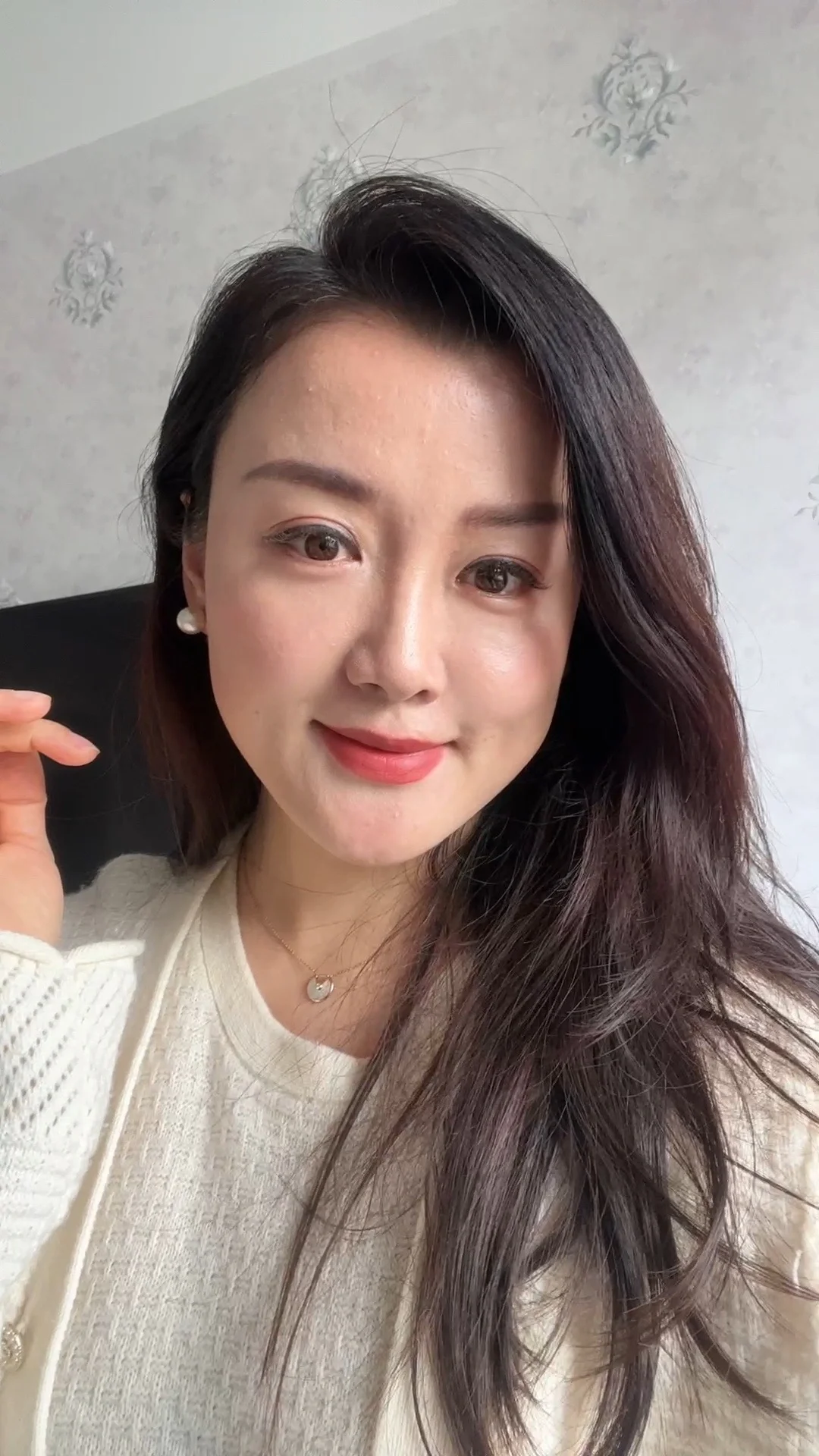45岁原相机下的皮肤状态，做真实的自己就好