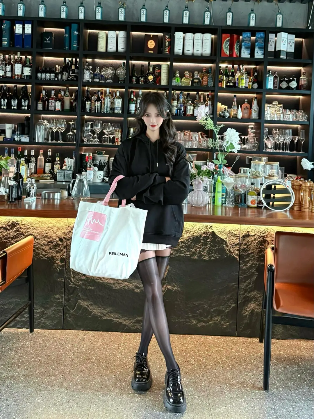 甜妹的丝里丝