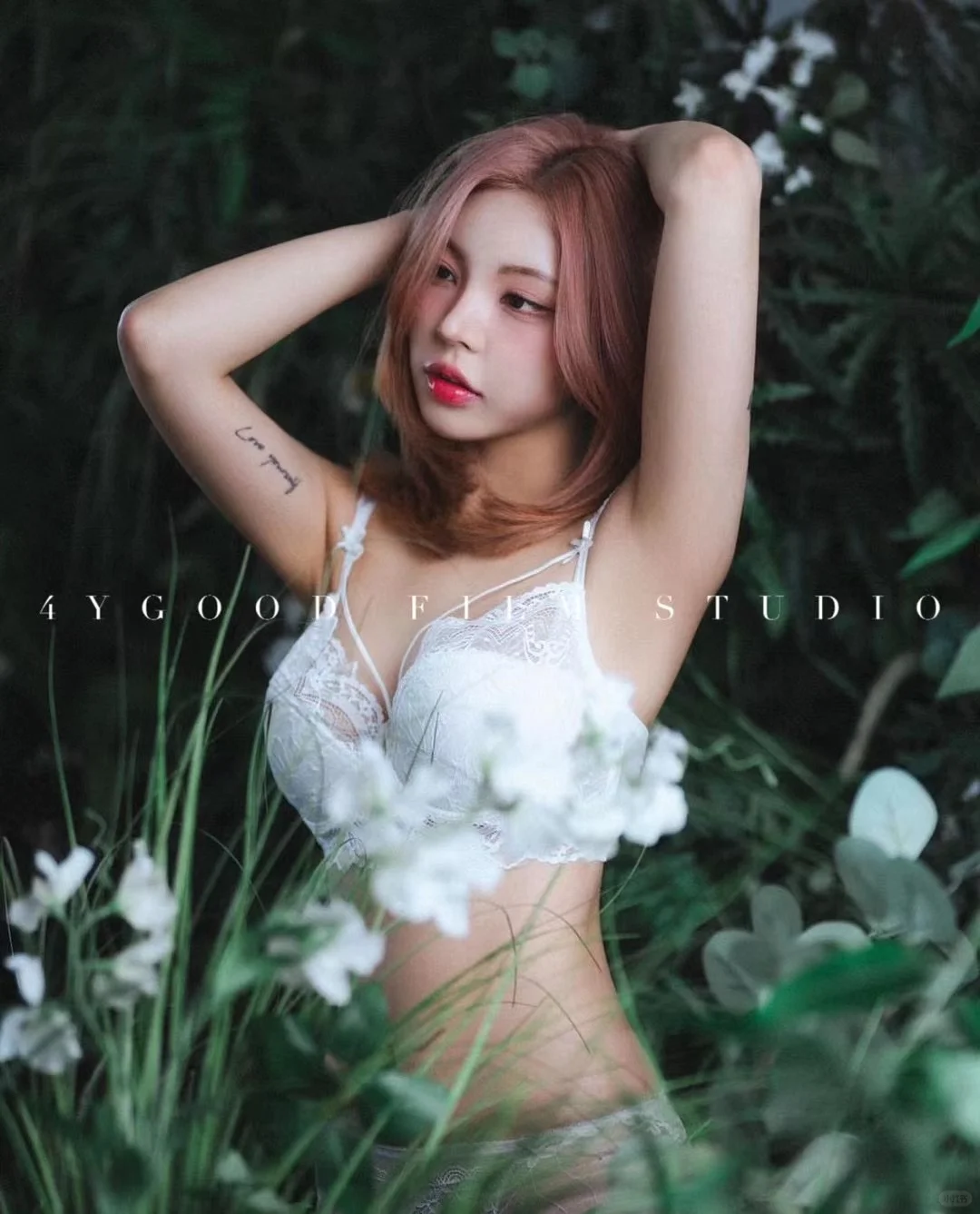 一组商业拍摄 在春夏中的人像美感