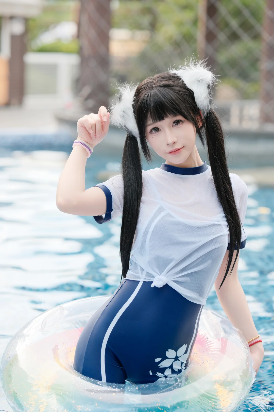 泳池长腿妹妹，爱了爱了
