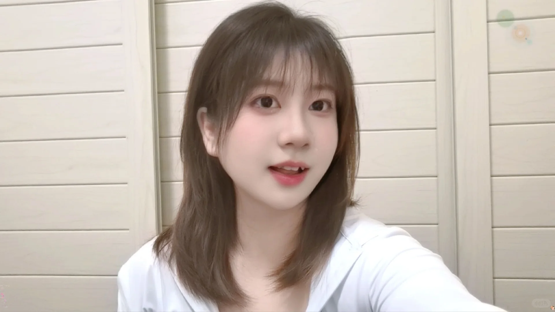 少女的梦永远是不凋谢的花