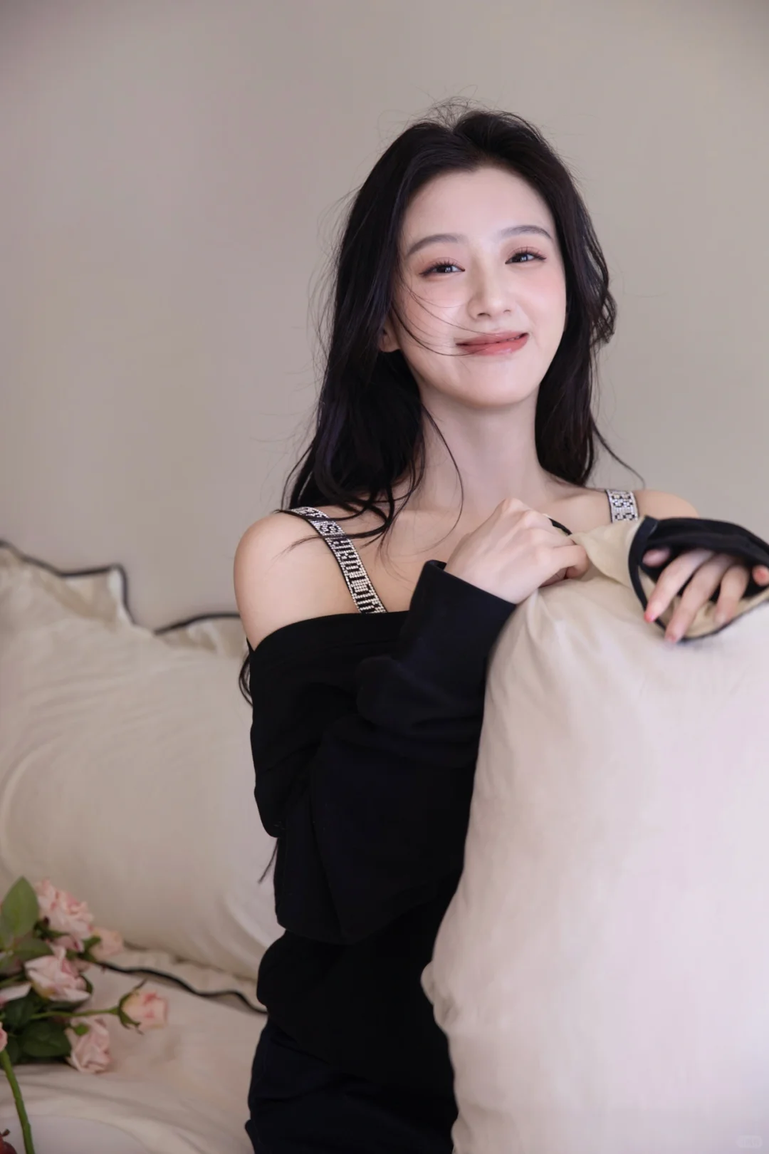 杨幂娜扎小田都在穿的浅春系穿搭，我悟了