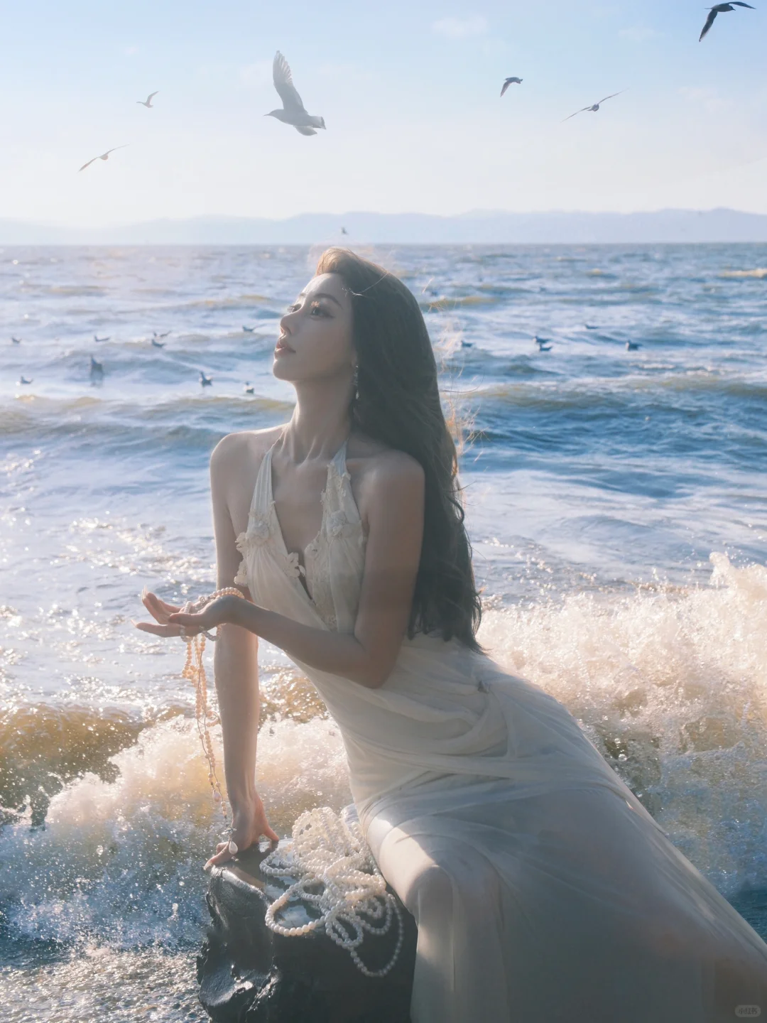 等月亮碎成海 我在心脏汛期等你｜海边拍照