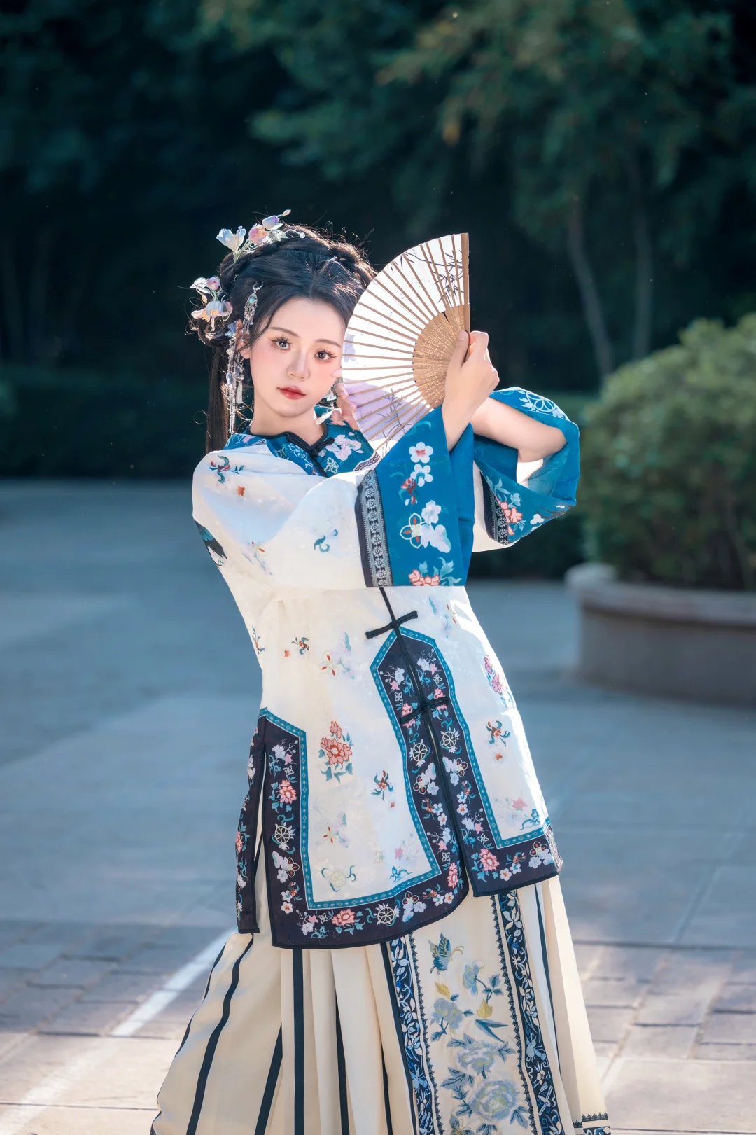 清汉女｜自由永不落俗