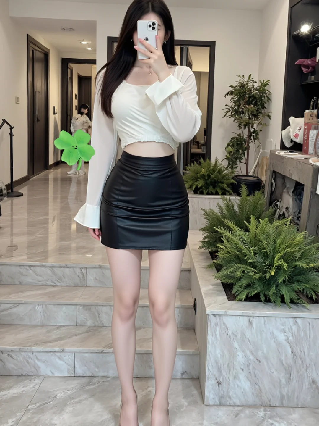 把“美拉德”穿成御姐杀器｜挡脸也藏不住的