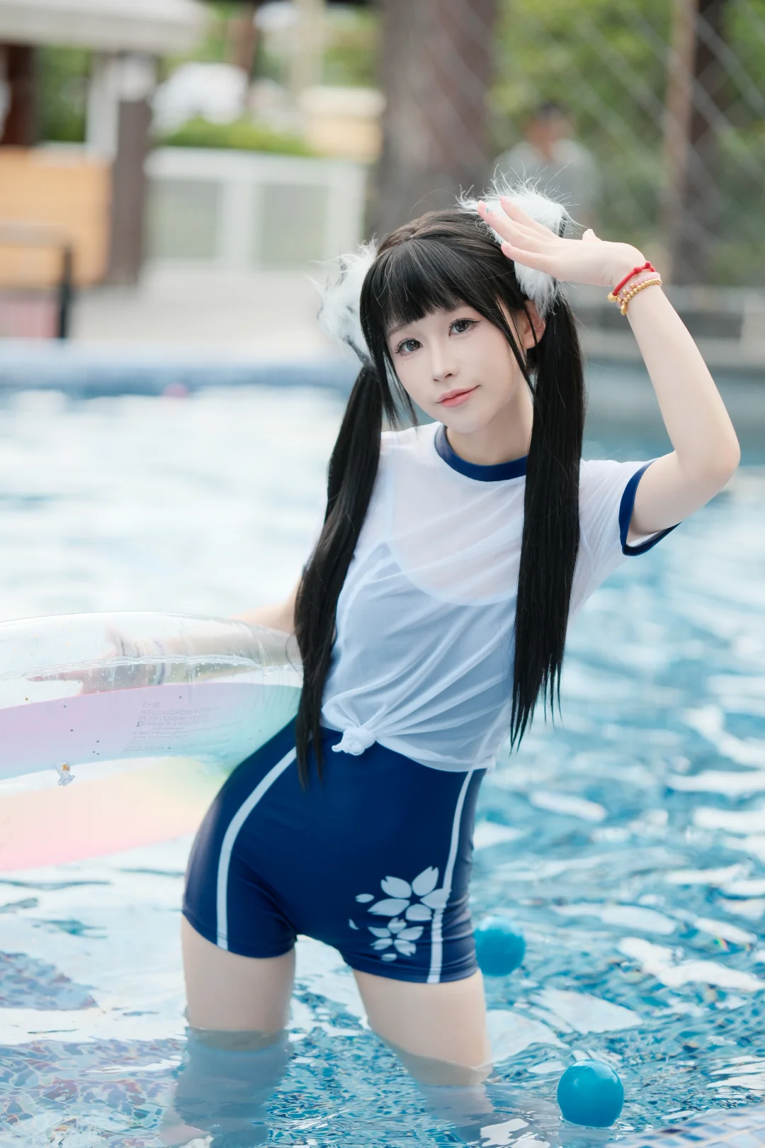 泳池长腿妹妹，爱了爱了
