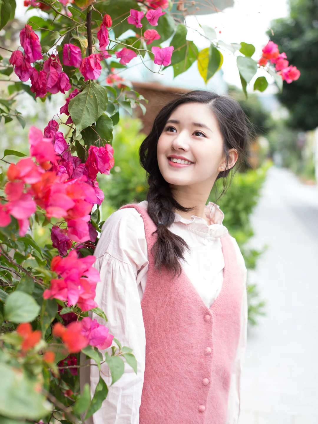 赵露思｜人比花娇