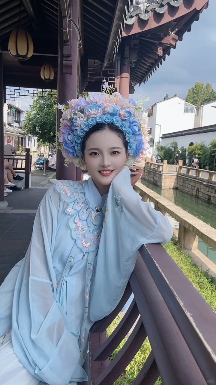 一念簪花，一世无忧，今生戴花，世世漂亮
