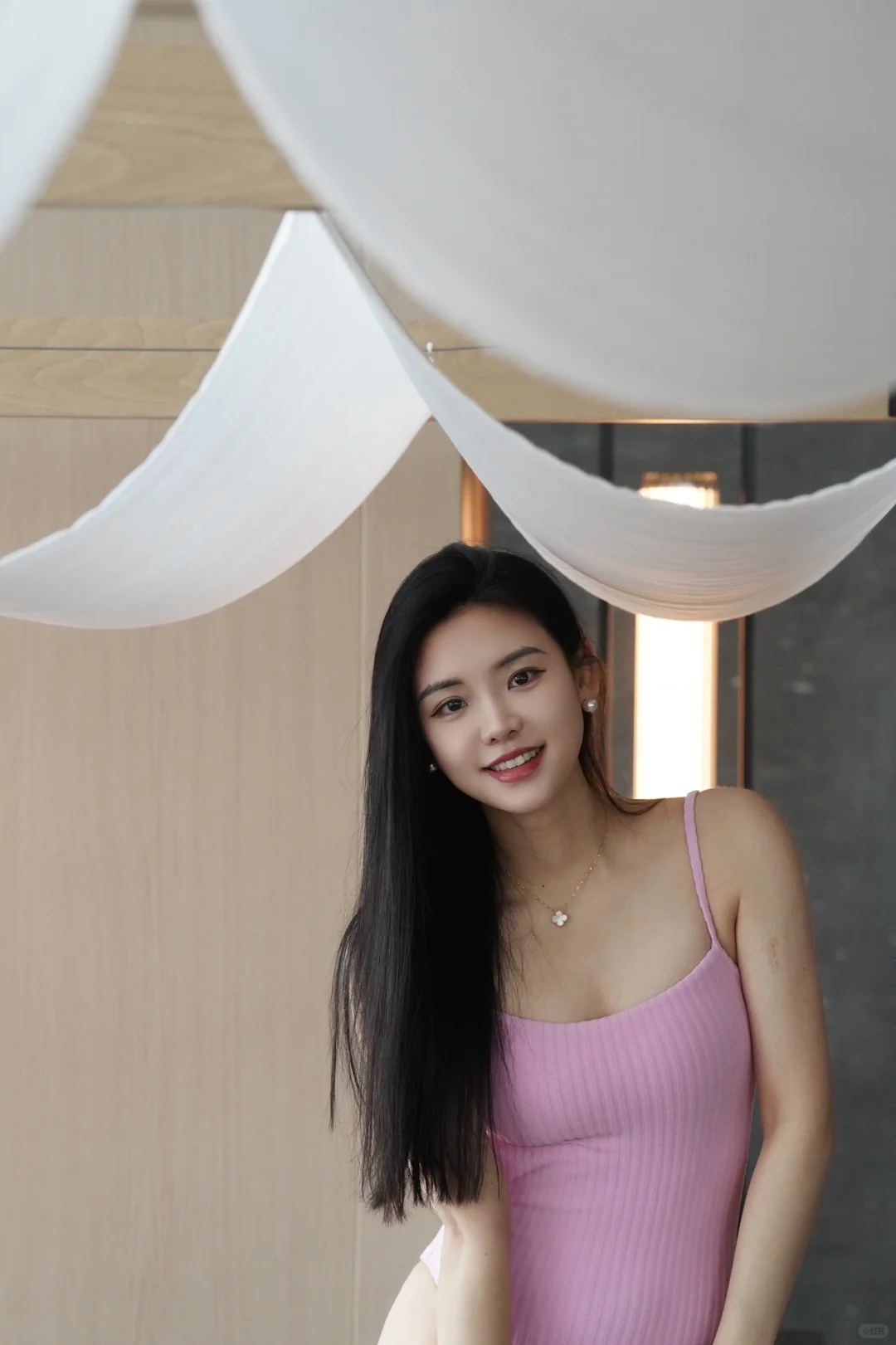 泳衣时间到…我又回水里啦~
