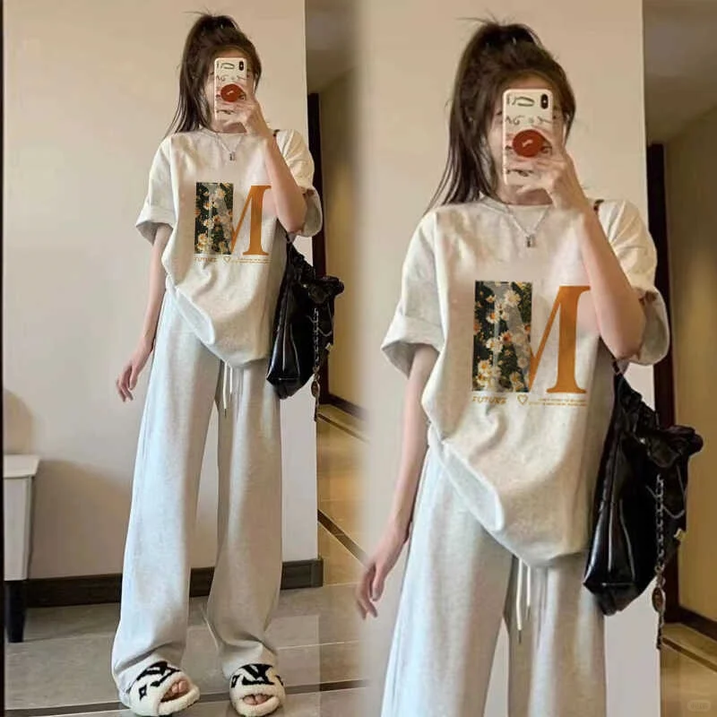 赫本风网红爆款宽松休闲时尚运动套装女大码