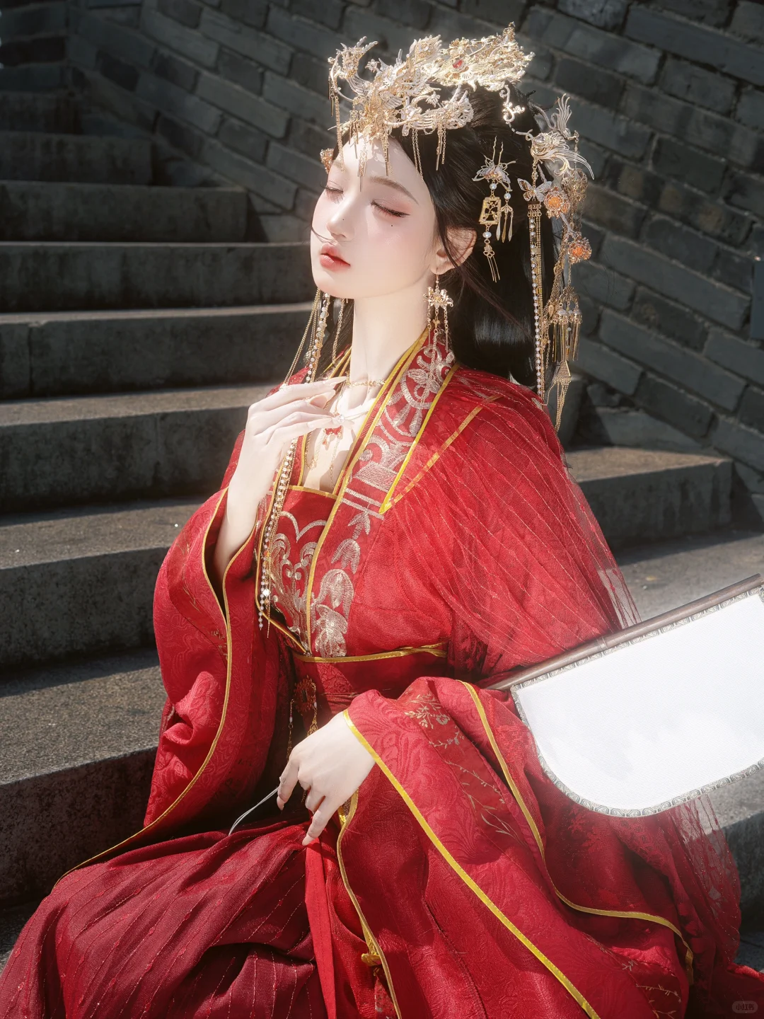 是小说里被宿命牵绊的公主！