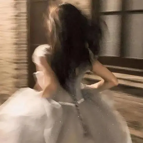值得长期不换的独立女性头像