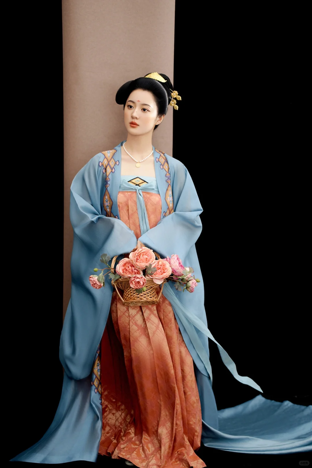 冷韵雅致的汉服写真✨️唐风华韵震撼人心